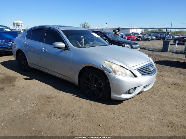 Salvage INFINITI G37x Image