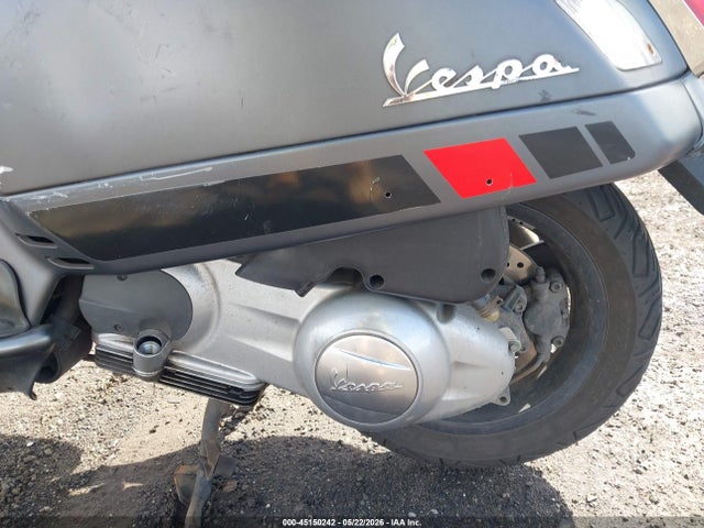 Vespa Gts Sei Giorni