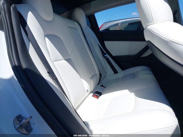 Tesla Model 3 Standard Range Plus Rear-wheel Drive