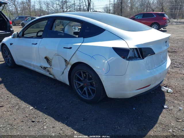 Tesla Model 3 Standard Range Plus Rear-wheel Drive
