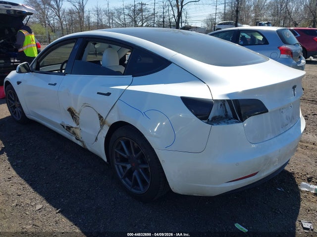 Tesla Model 3 Standard Range Plus Rear-wheel Drive