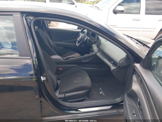 Hyundai ELANTRA Sel Sport