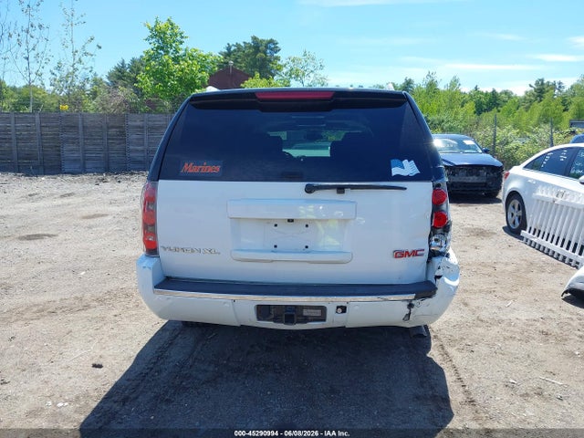 GMC Yukon Denali