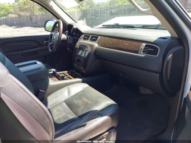 GMC Yukon Denali