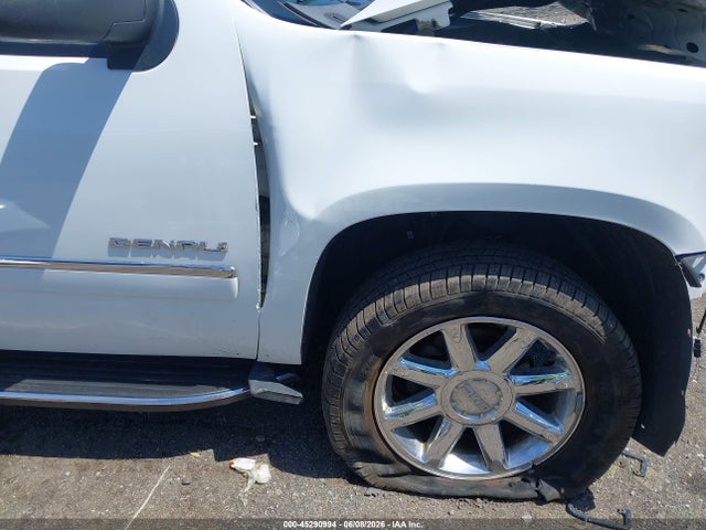 GMC Yukon Denali