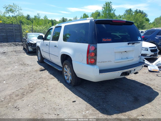 GMC Yukon Denali
