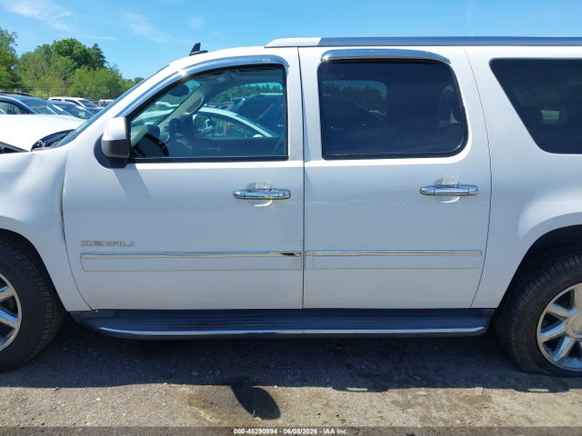 GMC Yukon Denali