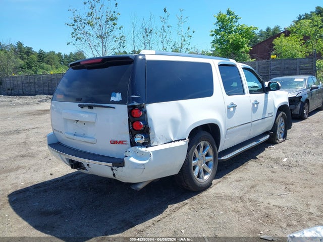 GMC Yukon Denali