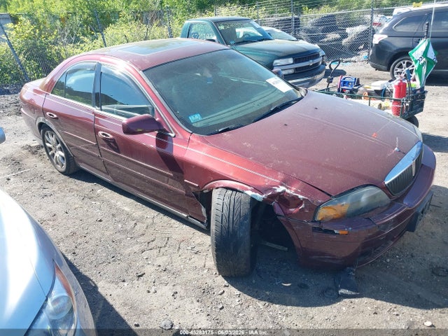 Salvage Lincoln LS Image