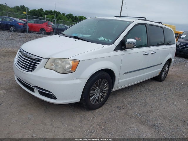 Chrysler Town & Country Touring-l