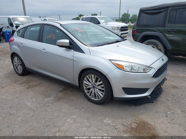 Salvage Ford Focus Image