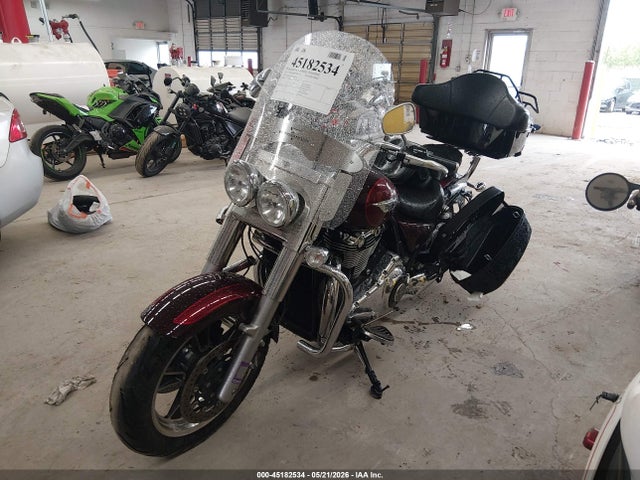 Triumph Thunderbird Commander