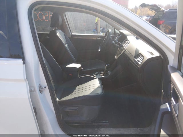 Volkswagen Tiguan 2.0t Se