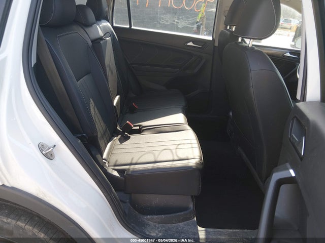 Volkswagen Tiguan 2.0t Se