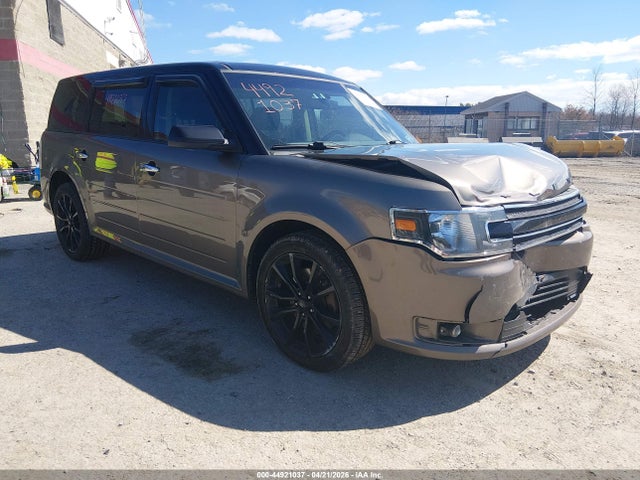 Salvage Ford Flex Image