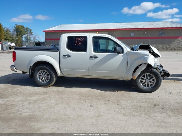 Nissan Frontier Sv