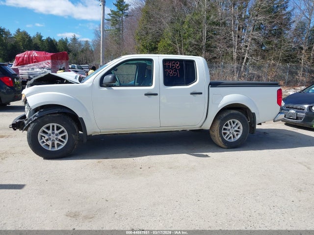 Nissan Frontier Sv