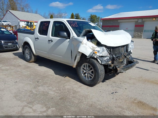 Salvage Nissan Frontier Image