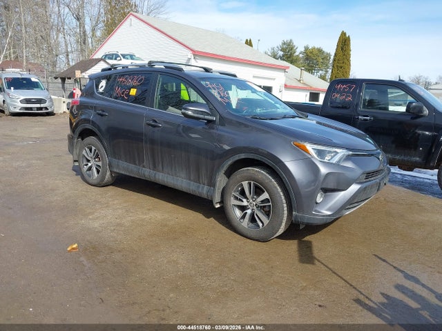 Salvage Toyota RAV4 Image