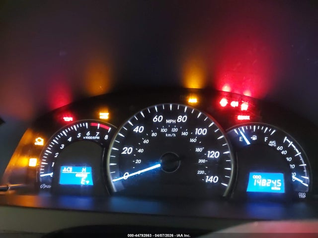 Toyota Camry Le