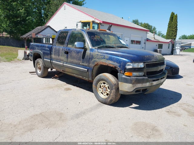 Salvage Chevrolet Silverado 2500 Image