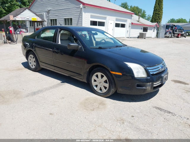 Salvage Ford Fusion Image