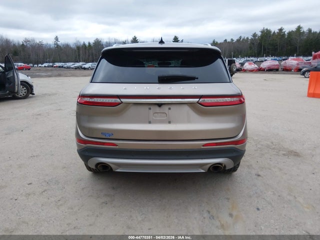 Lincoln Corsair Standard