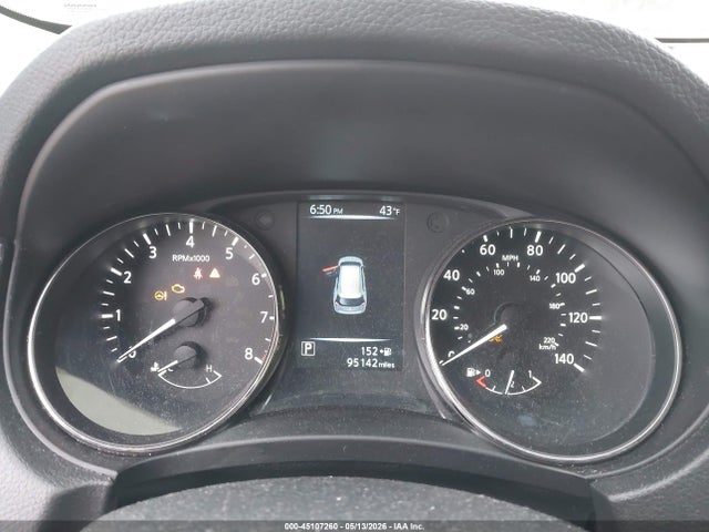 Nissan Rogue S