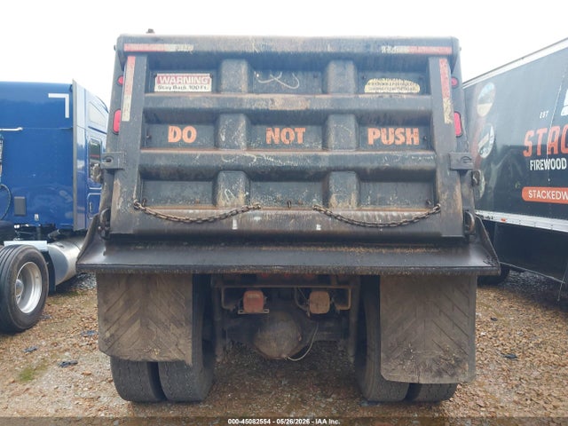 Sterling Truck Lt 9500