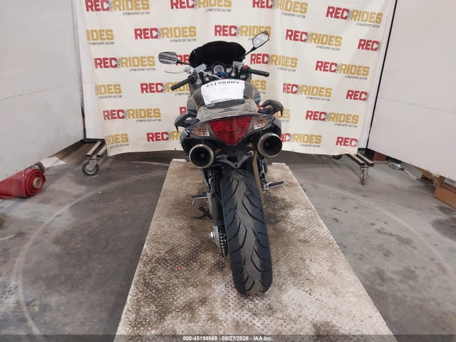 Honda Vfr800
