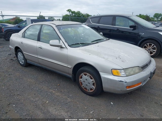 Salvage Honda Accord Image
