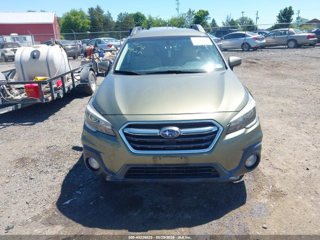 Subaru Outback 2.5i Premium