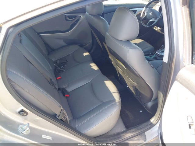 Hyundai ELANTRA Limited