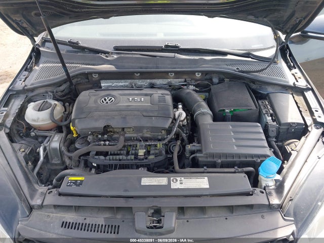 Volkswagen Golf 2.0t Se 4-door