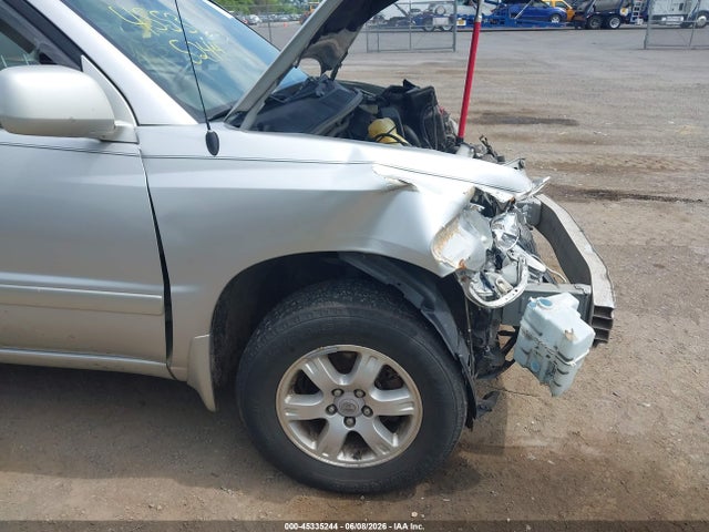 Toyota Highlander V6