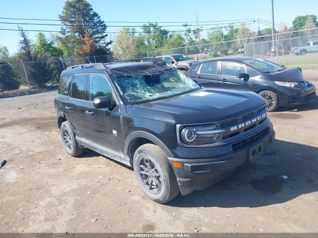 Salvage Ford Bronco Image