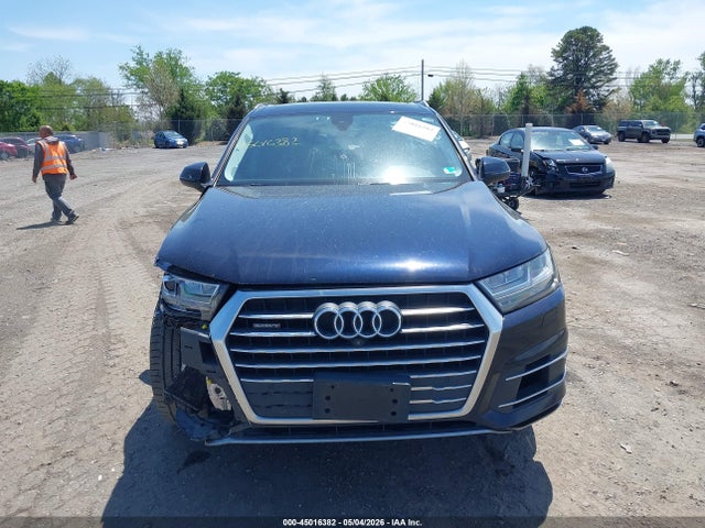 Audi Q7 3.0t Premium