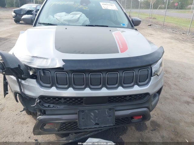 Jeep Compass Trailhawk 4x4