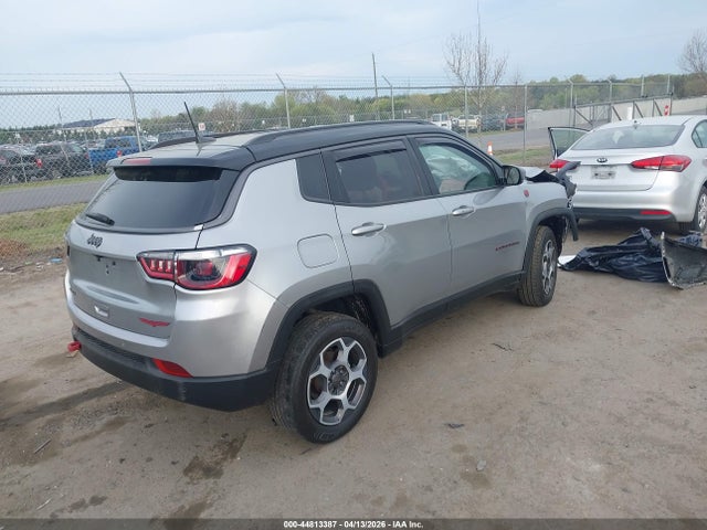 Jeep Compass Trailhawk 4x4