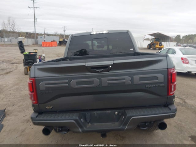 Ford F-150 Raptor