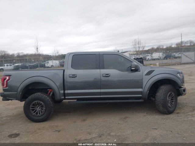 Ford F-150 Raptor