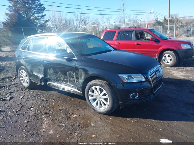Salvage Audi Q5 Image