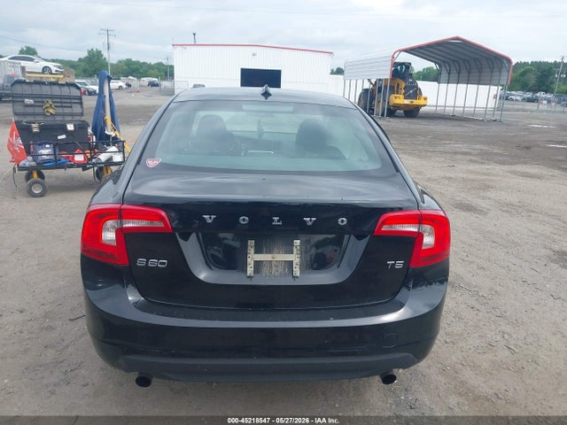 Volvo S60 T5