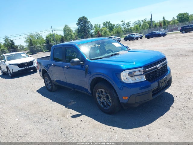 Salvage Ford Maverick Image