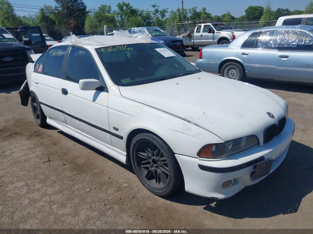 Salvage BMW 5 Series Image