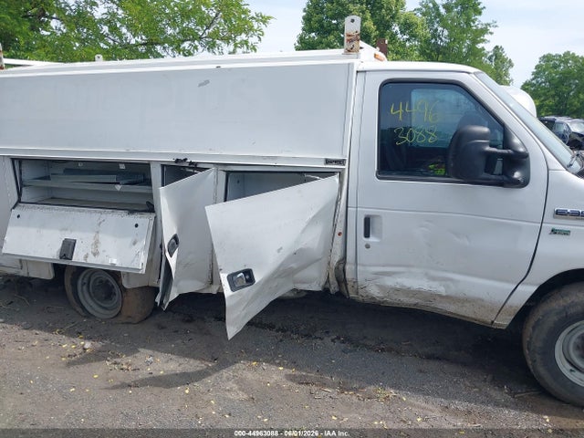 Ford E-350