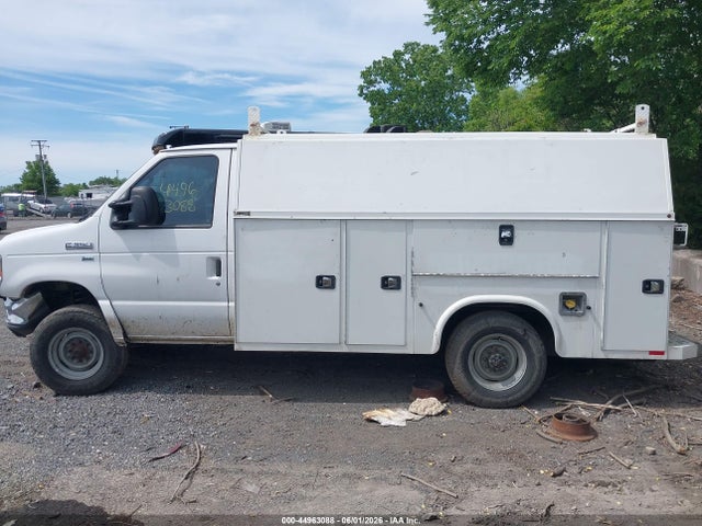 Ford E-350