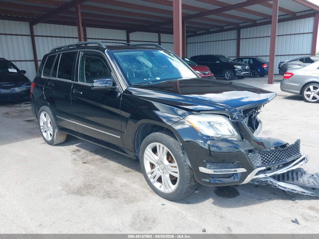 Salvage Mercedes-Benz GLK Image