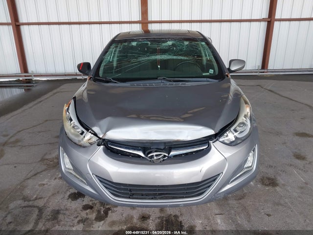 Hyundai ELANTRA Se