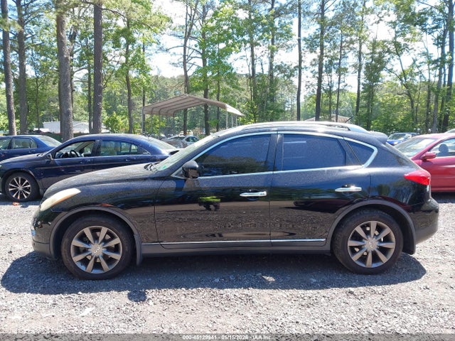 INFINITI Ex Journey